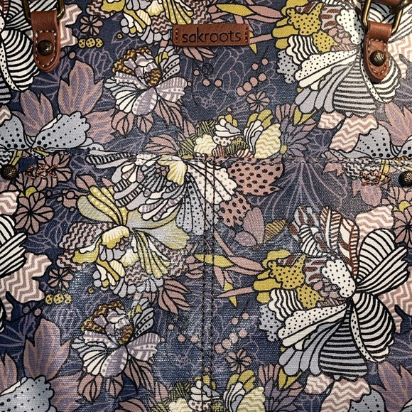 Sackroot Metro tote multi colored. Good condition. Multi Grey’s, pinks + - Picture 7 of 16